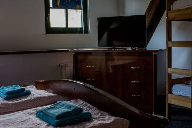 Basic Tek Büyük Yataklı Oda, 2 Tek Kişilik Yatak, Dağ Manzaralı