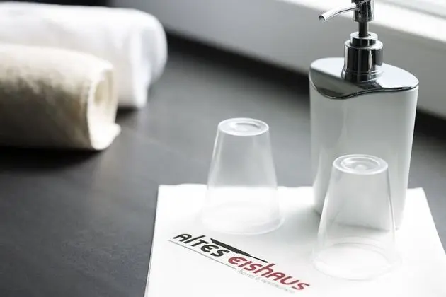 Classic Büyük Yataklı Tek Kişilik Oda