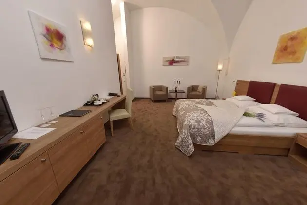 Comfort Tek Büyük veya İki Ayrı Yataklı Oda, 1 Yatak Odası, Küvet