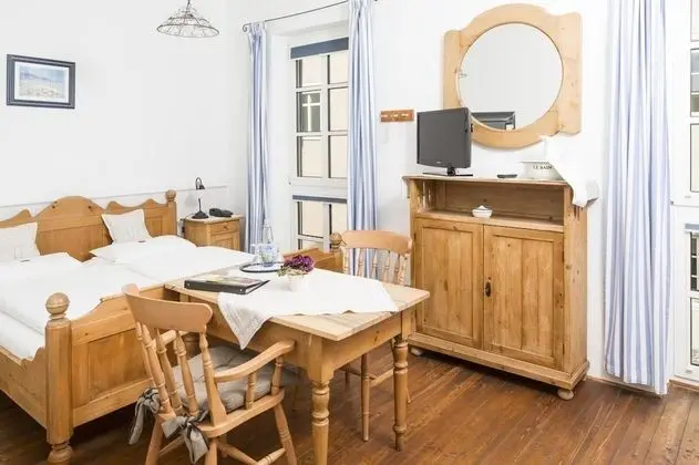 Tek Büyük Yataklı Oda