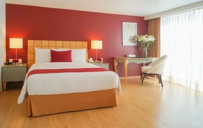 Master Suite, 1 Queen Bed, Exterior View