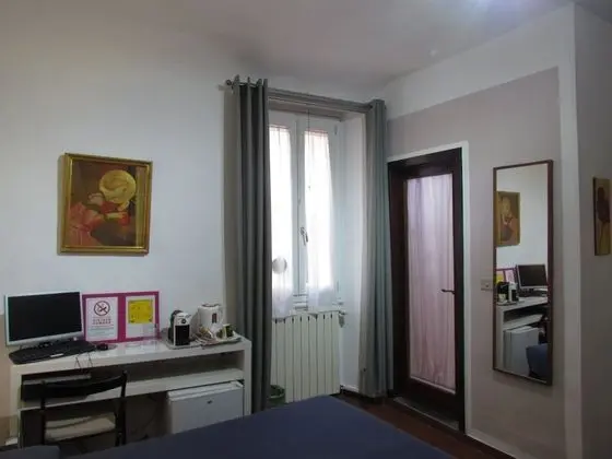 Standard Tek Büyük Yataklı Oda