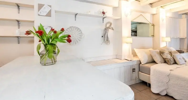 Villa (5 Bedrooms)