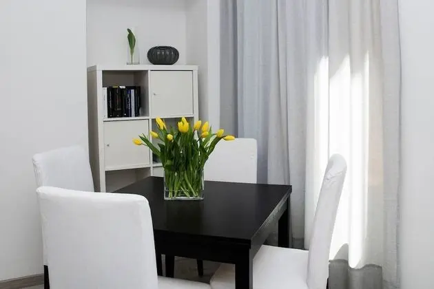 Apart Daire, 1 Yatak Odası, Göl Manzaralı