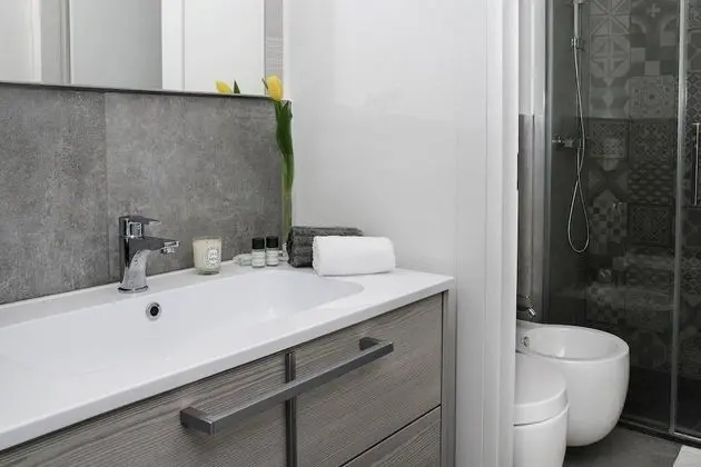 Apart Daire, 1 Yatak Odası, Göl Manzaralı