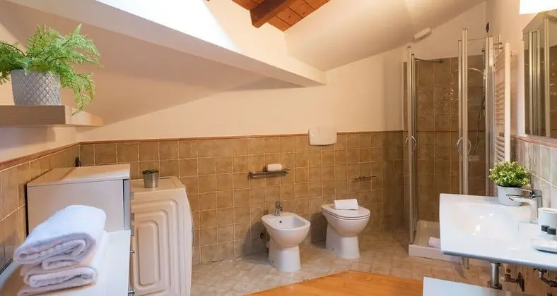 Ev, 2 Yatak Odası, 2 Banyolu