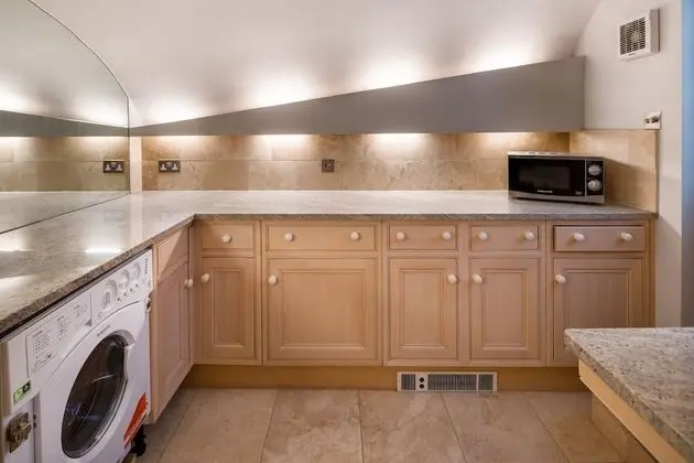 Tek Büyük Yataklı Oda (1 Bedroom)