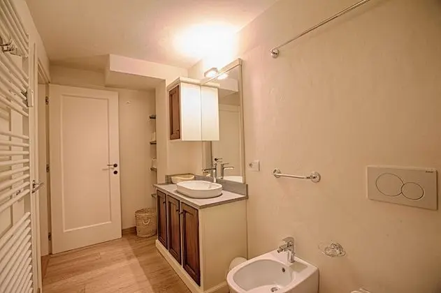 Apart Daire, 3 Yatak Odası, 2 Banyolu, Dağ Yamacı