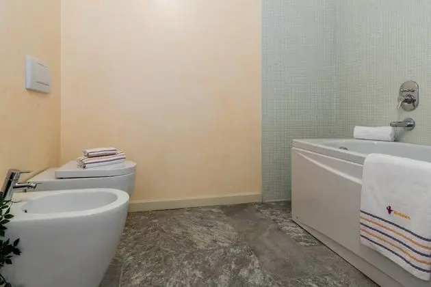 Apart Daire, Göl Manzaralı (2 Bedrooms)