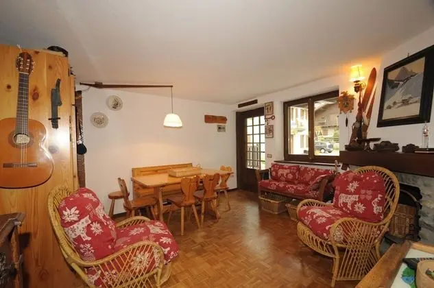 Apart Daire, 2 Yatak Odası, Balkon