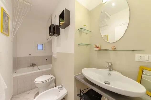 Apart Daire, 2 Yatak Odası, 2 Banyolu