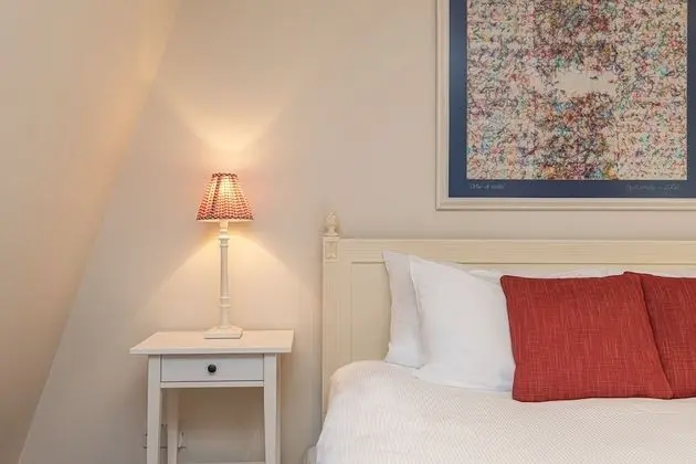 Ev (2 Bedrooms)