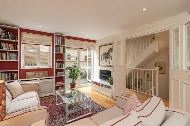 Ev (2 Bedrooms)