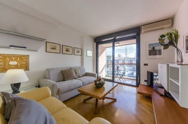 Apart Daire, 1 Yatak Odası, Balkon, Liman Manzaralı