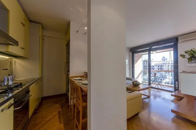 Apart Daire, 1 Yatak Odası, Balkon, Liman Manzaralı