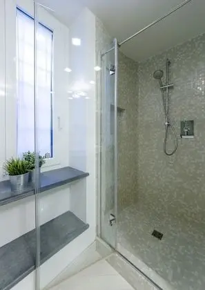 Apart Daire, 2 Yatak Odası, Bahçeli