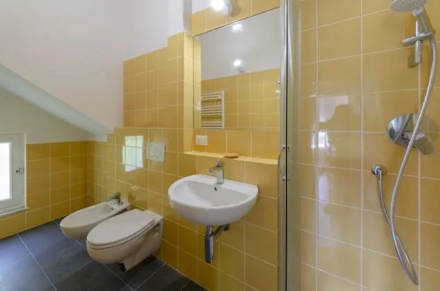 Ev, 2 Banyolu (6 Bedrooms)