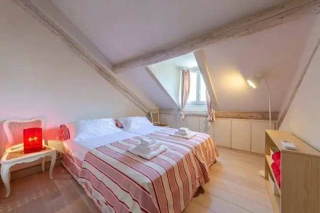 Apart Daire, 3 Yatak Odası, Ortak Banyo