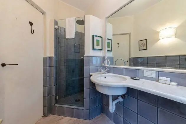 Apart Daire, 3 Yatak Odası, Ortak Banyo