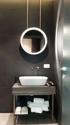 Basic Tek Büyük Yataklı Oda