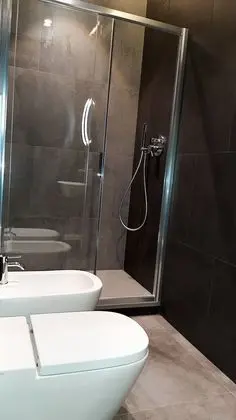 Business Tek Büyük Yataklı Oda