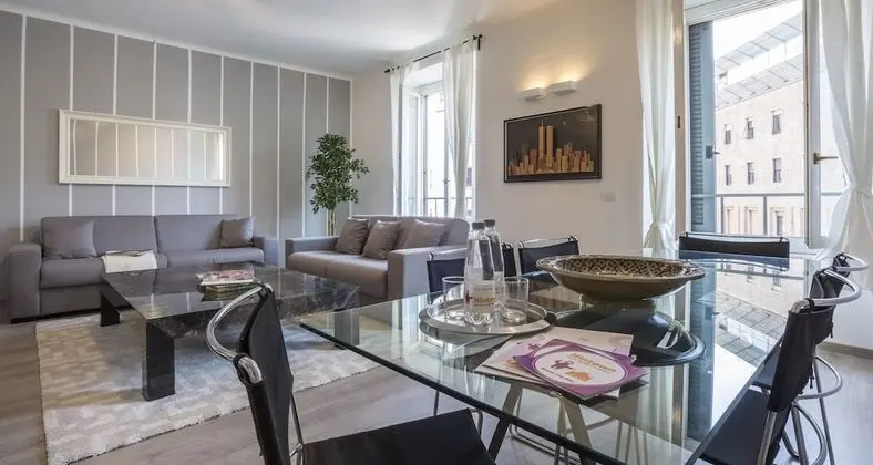 Apart Daire, 2 Yatak Odası, 2 Banyolu (Duomo Attic)