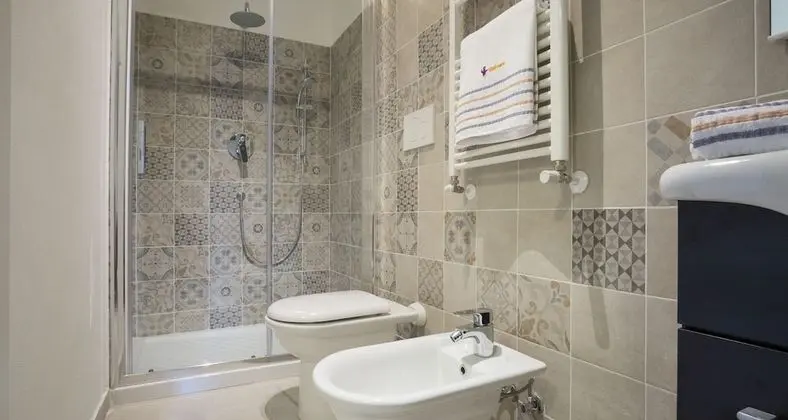 Apart Daire, 2 Yatak Odası, 2 Banyolu (Duomo Attic)