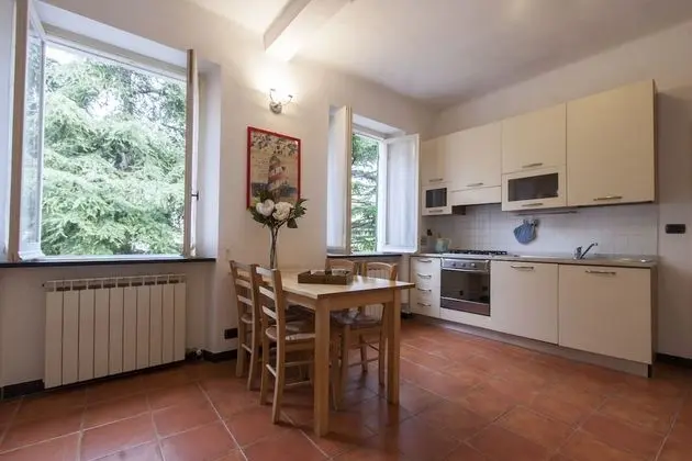 Apart Daire, 2 Yatak Odası (Location:  via Romana di Quarto)