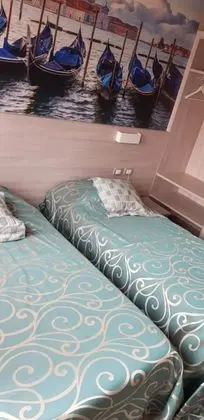 Standard Tek Büyük veya İki Ayrı Yataklı Oda
