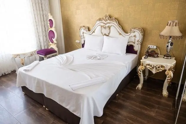 Standart Oda, Şehir Manzaralı, Balkonlu