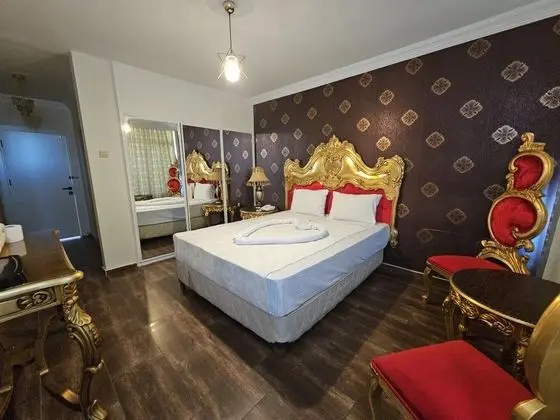 Standart Oda, Şehir Manzaralı, Balkonlu