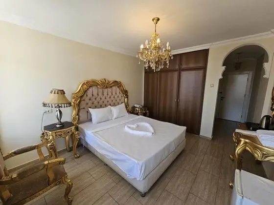 Standart Oda, Şehir Manzaralı, Balkonlu