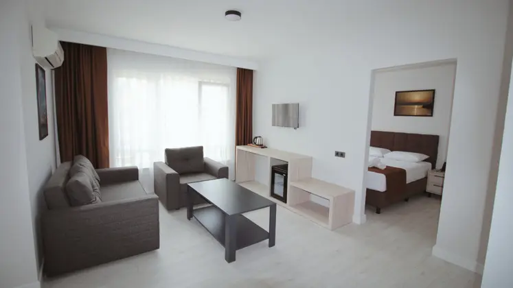 https://images.odamax.com/img/1024x768/odamax/image/upload/Alt_nay_Hotel_202605251733268_26.png
