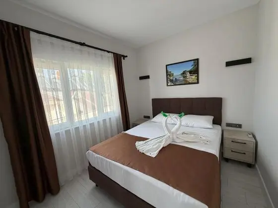 https://images.odamax.com/img/1024x768/odamax/image/upload/Alt_nay_Suit_Hotel_202605121758280_IMG_2097.JPG