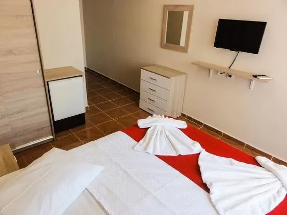 Çift Kişilik, Şehir Manzaralı