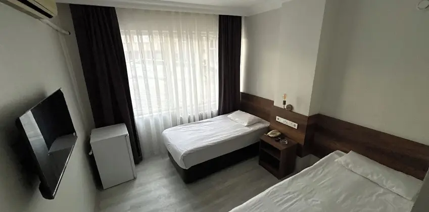 Standart İki Ayrı Yataklı Oda