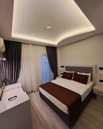 Standard Tek Büyük veya İki Ayrı Yataklı Oda
