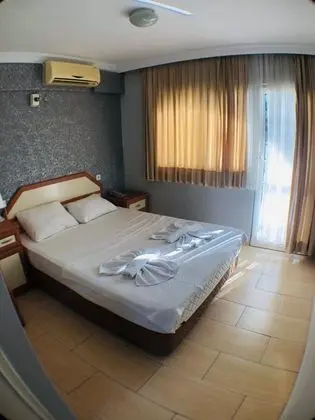 Standart Oda, Havuz Manzaralı