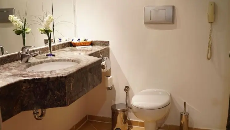 Standard Oda, Bahçe Manzaralı