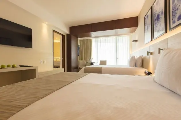 Altitude Suite Double