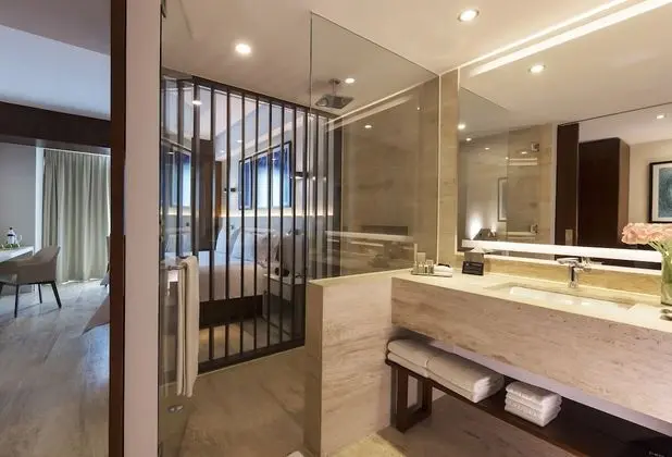 Altitude Suite Ocean Front