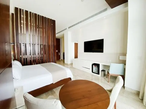 Altitude Suite Ocean Front