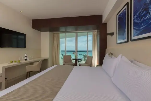 Altitude Suite Ocean Front