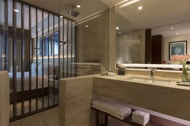 Altitude Suite Ocean Front