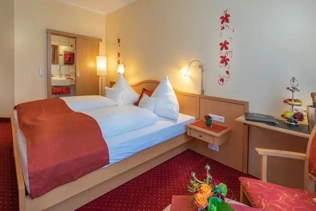 Classic Tek Büyük Yataklı Oda, 1 Büyük (Queen) Boy Yatak, Sigara İçilmez