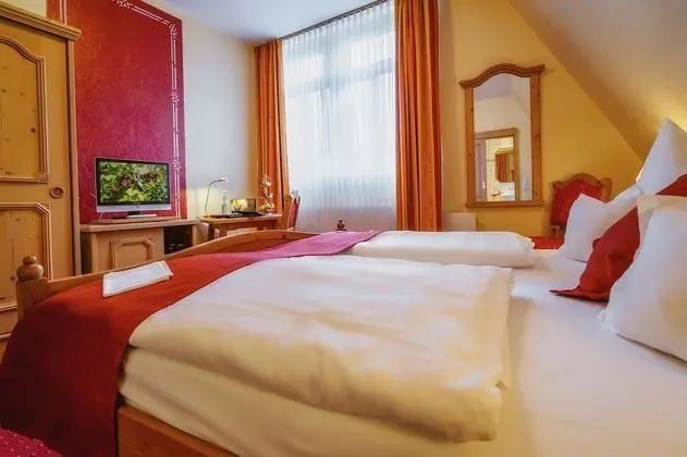 Classic Tek Büyük Yataklı Oda, 1 Büyük (Queen) Boy Yatak, Sigara İçilmez