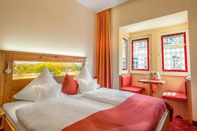 Superior Tek Büyük Yataklı Oda, 1 Büyük (Queen) Boy Yatak, Sigara İçilmez, Şehir Manzaralı