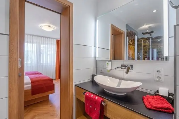 Superior Tek Büyük Yataklı Oda, 1 Büyük (Queen) Boy Yatak, Sigara İçilmez, Şehir Manzaralı