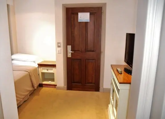 Standard Üç Kişilik Oda