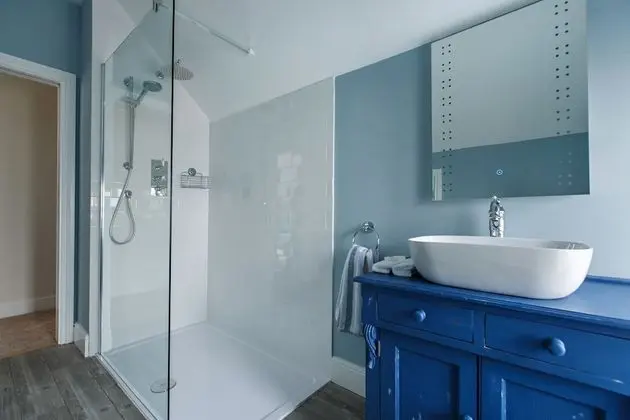 Tek Büyük Yataklı Oda (Room3)